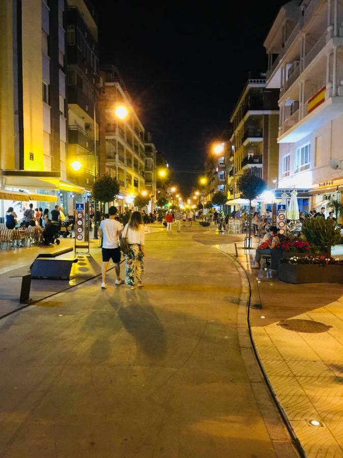 Stor Vaning I Caleta Hamn Apartment Torre Del Mar Exterior photo